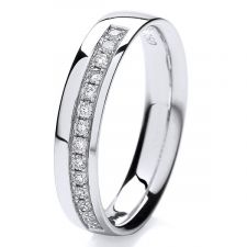 4mm Diamond Grain Set Ring